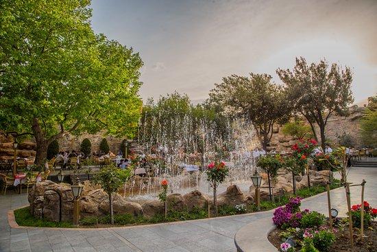 Canaqqala Restaurant